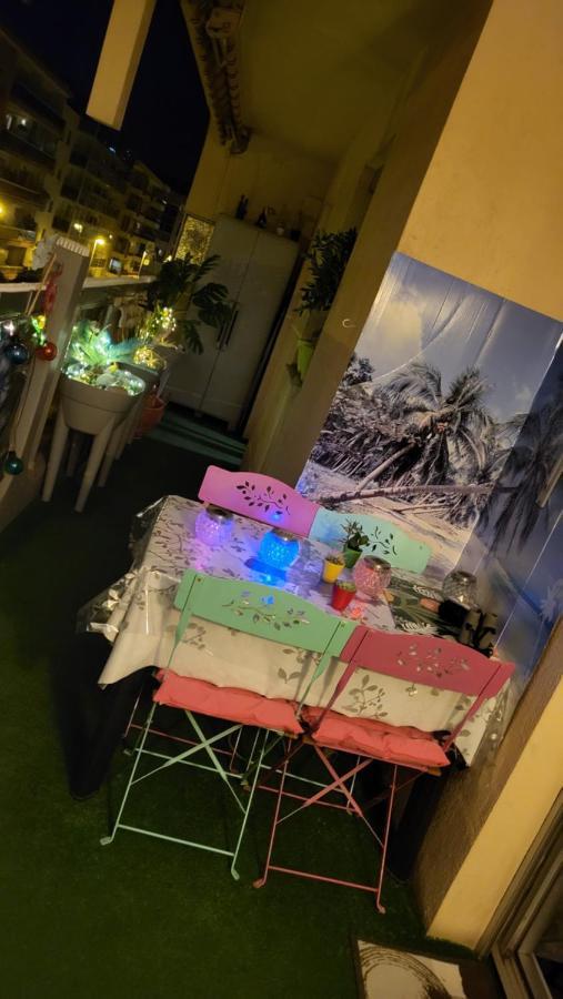 Chaleureux Appart 2 Pieces Entierement Renove. Apartment Saint-Laurent-du-Var Luaran gambar